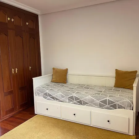 Estudio Con Terraza Centro De Garaje Opcional فيجو